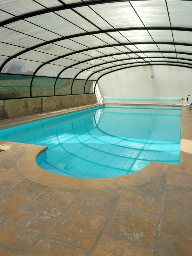 Отель La Ferme Des Bigornes Chatillon-sur-Indre Экстерьер фото